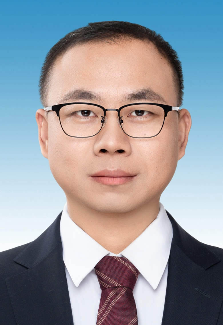 冯丹